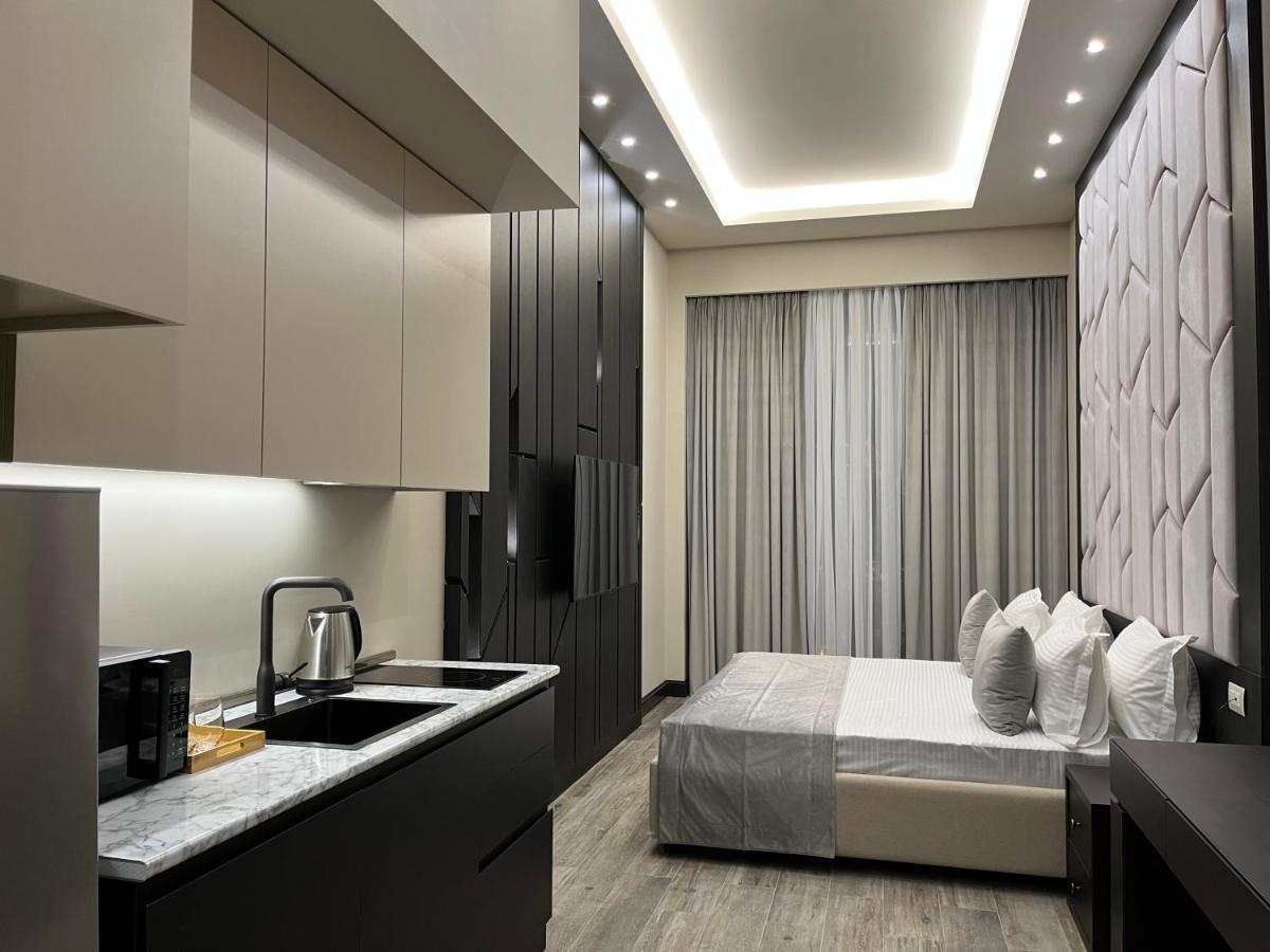 Soho Hotel City Centre 예레반 외부 사진
