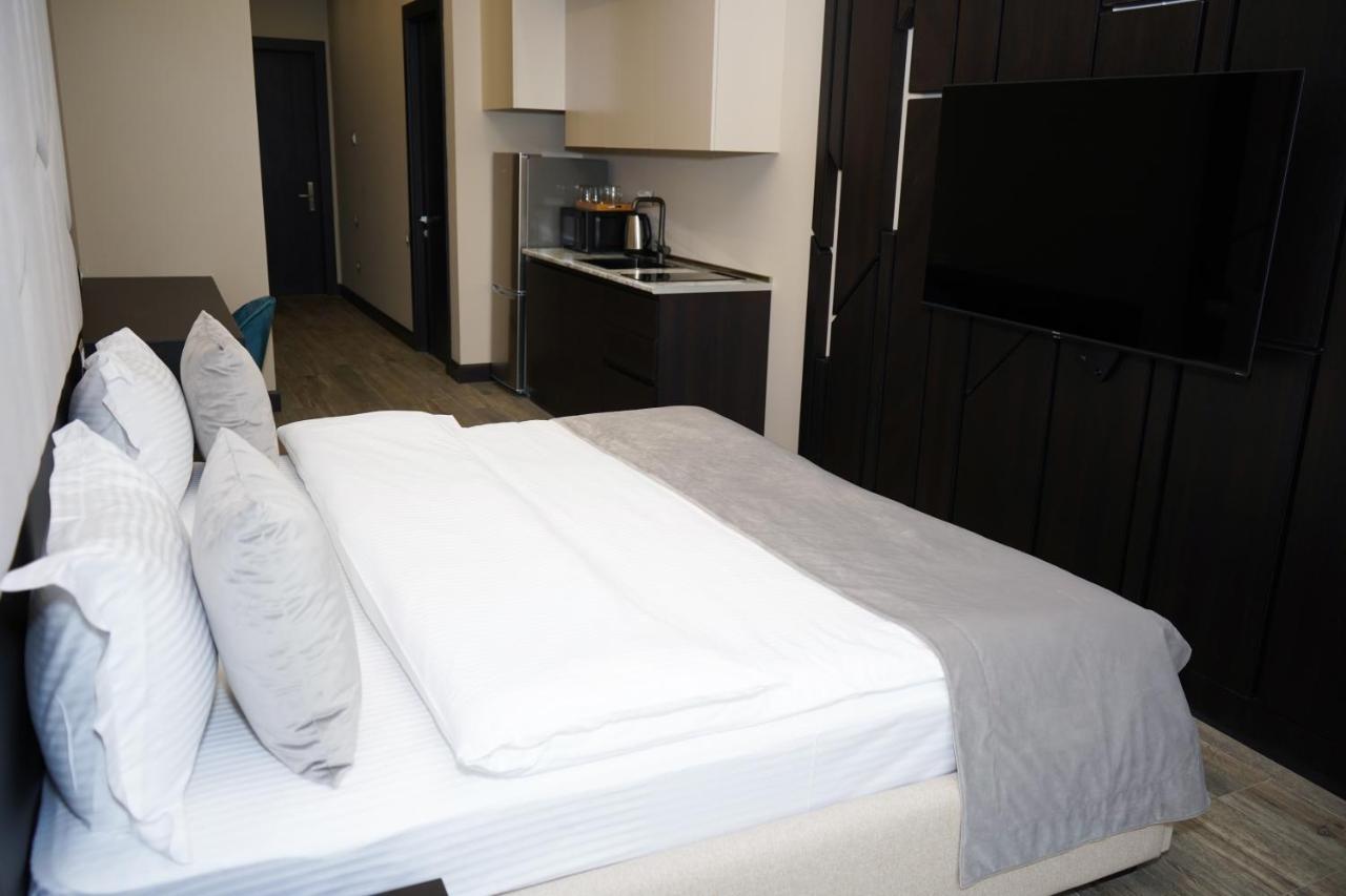 Soho Hotel City Centre 예레반 외부 사진