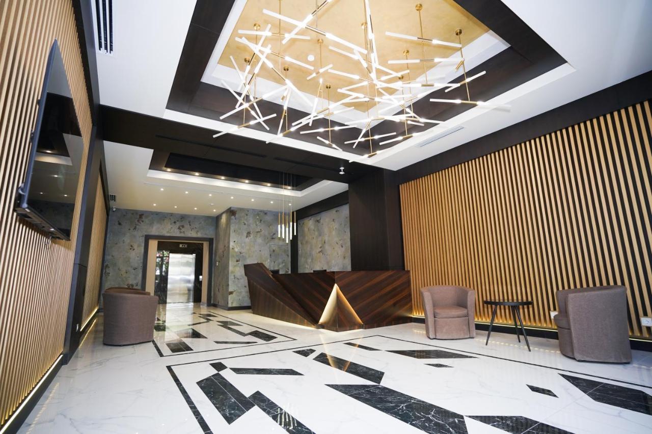 Soho Hotel City Centre 예레반 외부 사진